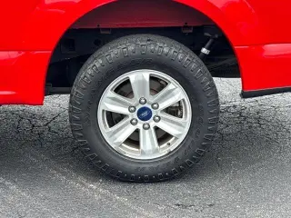 Ford F-150 2016 4x2 XL 4dr SuperCrew 5.5 ft. SB
