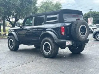 Ford Bronco 2021 4x4 Badlands Advanced 4dr SUV