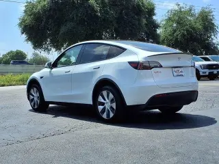 Tesla Model Y 2020 AWD Long Range 4dr Crossover