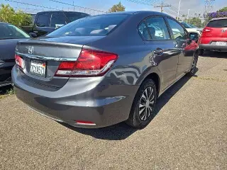Honda Civic 2013 LX 4dr Sedan 5A