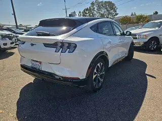 Ford Mustang Mach-E 2021 AWD Premium 4dr SUV