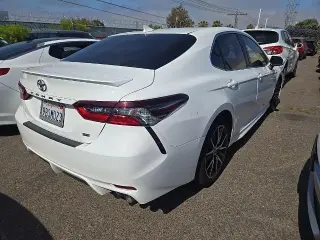 Toyota Camry 2022 SE 4dr Sedan