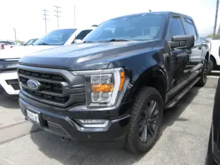 Ford F-150 2023 4x4 Platinum 4dr SuperCrew 6.5 ft. SB