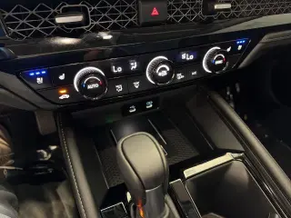 Honda Accord Hybrid 2025 Touring 4dr Sedan