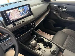 Nissan Rogue 2025 AWD Platinum 4dr Crossover