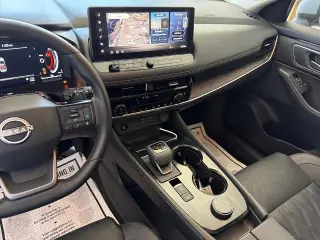 Nissan Rogue 2025 AWD Platinum 4dr Crossover