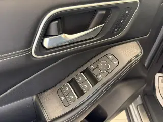Nissan Rogue 2025 AWD Platinum 4dr Crossover
