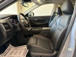Nissan Rogue 2025 AWD Platinum 4dr Crossover