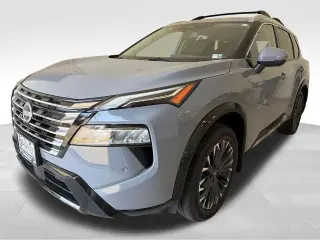 Nissan Rogue 2025 AWD Platinum 4dr Crossover