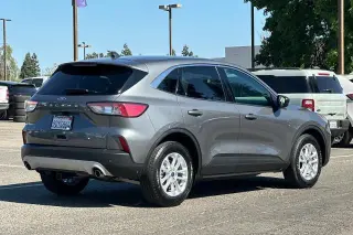 Ford Escape Hybrid 2022 AWD SE 4dr SUV
