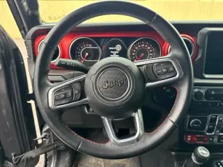 Jeep Wrangler Unlimited 2018 4x4 Rubicon 4dr SUV (midyear release)