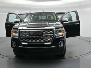 GMC Canyon 2022 4x4 Denali 4dr Crew Cab 5 ft. SB