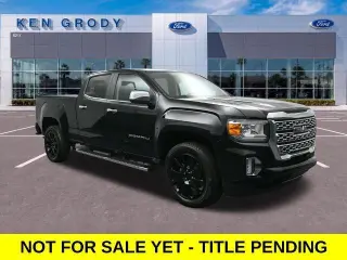 GMC Canyon 2022 4x4 Denali 4dr Crew Cab 5 ft. SB