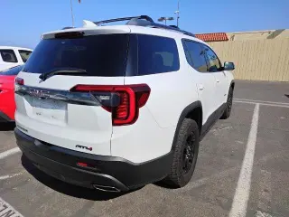 GMC Acadia 2021 4x4 AT4 4dr SUV