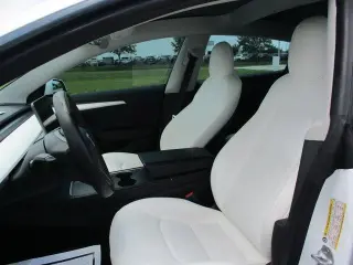 Tesla Model 3 2022 AWD Performance 4dr Sedan