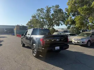 Ford F-150 2024 4x2 STX 4dr SuperCrew 5.5 ft. SB