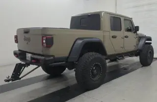 Jeep Gladiator 2020 4x4 Launch Edition 4dr Crew Cab 5.0 ft. SB