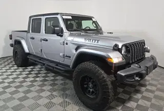 Jeep Gladiator 2021 4x4 Sport 4dr Crew Cab 5.0 ft. SB