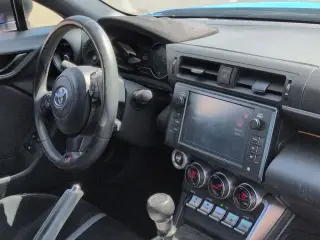 Toyota GR86 2022 Premium 2dr Coupe 6M