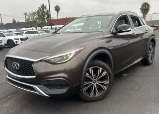 INFINITI QX30 2019 AWD Luxe 4dr Crossover