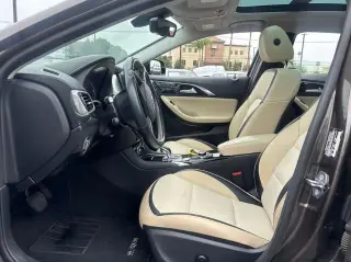 INFINITI QX30 2019 AWD Luxe 4dr Crossover