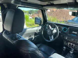 Jeep Wrangler Unlimited 2020 4x4 Sahara 4dr SUV