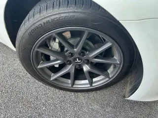 Tesla Model 3 2023 4dr Sedan