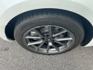 Tesla Model 3 2023 4dr Sedan