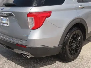 Ford Explorer 2020 AWD Platinum 4dr SUV