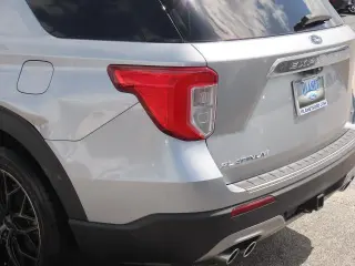 Ford Explorer 2020 AWD Platinum 4dr SUV