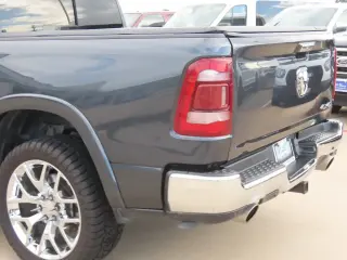 Ram 1500 2020 4x4 Laramie 4dr Crew Cab 5.6 ft. SB Pickup