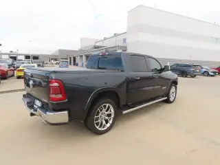 Ram 1500 2020 4x4 Laramie 4dr Crew Cab 5.6 ft. SB Pickup