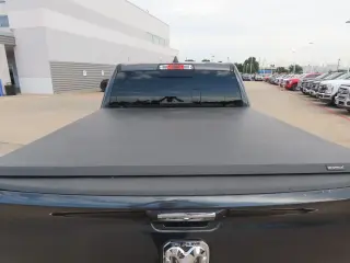 Ram 1500 2020 4x4 Laramie 4dr Crew Cab 5.6 ft. SB Pickup