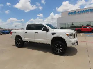 Nissan Titan 2017 4x4 S 4dr Crew Cab