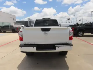 Nissan Titan 2017 4x4 S 4dr Crew Cab