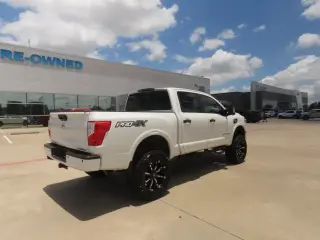 Nissan Titan 2017 4x4 S 4dr Crew Cab
