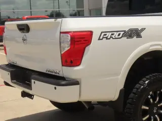Nissan Titan 2017 4x4 S 4dr Crew Cab