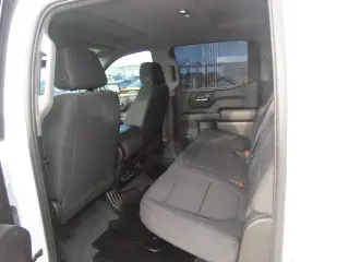 Chevrolet Silverado 1500 2020 4x2 Custom 4dr Crew Cab 5.8 ft. SB