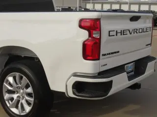 Chevrolet Silverado 1500 2020 4x2 Custom 4dr Crew Cab 5.8 ft. SB