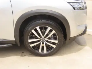 Nissan Pathfinder 2024 Platinum 4dr SUV