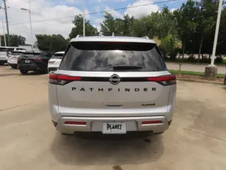 Nissan Pathfinder 2024 Platinum 4dr SUV