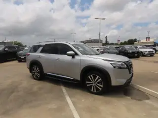 Nissan Pathfinder 2024 Platinum 4dr SUV