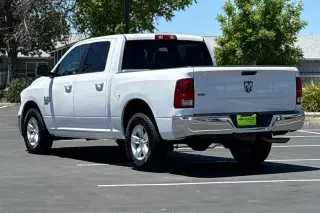 Ram 1500 Classic 2021 4x2 SLT 4dr Crew Cab 5.5 ft. SB Pickup