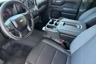 Chevrolet Silverado 1500 2022 4x4 Custom 4dr Crew Cab 5.8 ft. SB