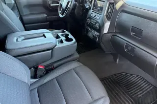 Chevrolet Silverado 1500 2022 4x4 Custom 4dr Crew Cab 5.8 ft. SB