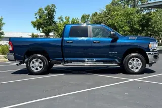 Ram 2500 2024 4x4 Big Horn 4dr Crew Cab 6.3 ft. SB Pickup