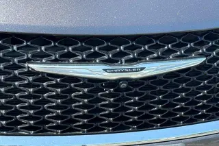 Chrysler Pacifica Hybrid 2022 Touring L 4dr Mini-Van
