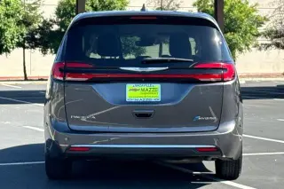 Chrysler Pacifica Hybrid 2022 Touring L 4dr Mini-Van