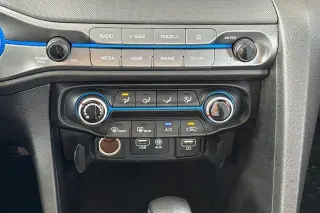 Hyundai VELOSTER 2019 3dr Coupe 6M