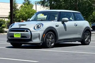 MINI Hardtop 2 Door 2023 Cooper SE 2dr Hatchback